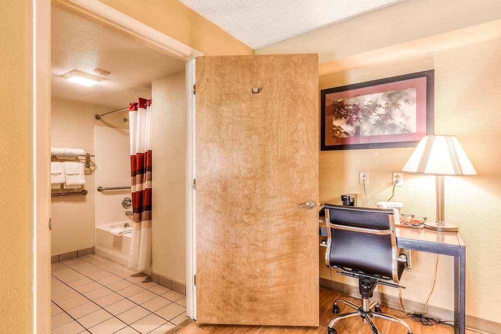Red Roof Inn Amarillo West - photo 26