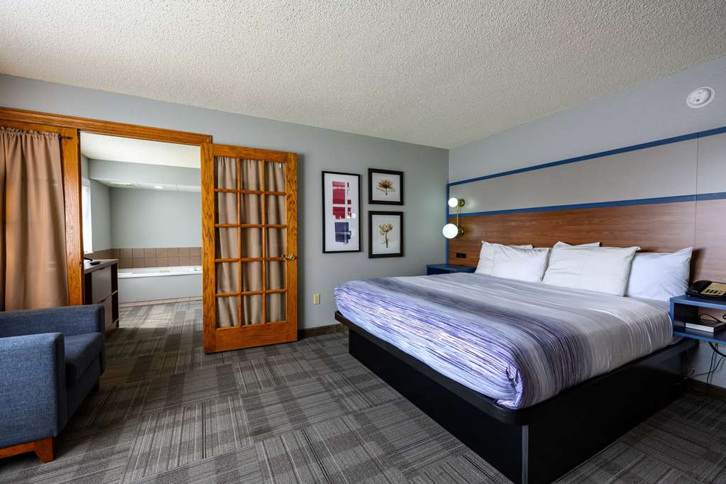 AmericInn by Wyndham Monroe - photo 40