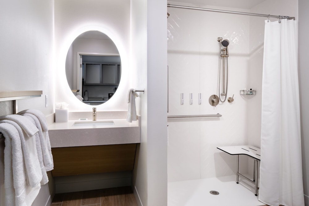 TownePlace Suites by Marriott Madison West Middleton - photo 15