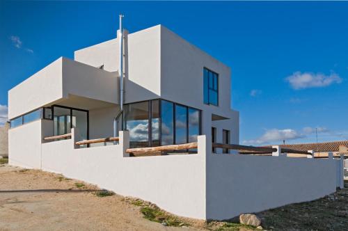 La Espiga - carbon neutral hotel in Tolbanos