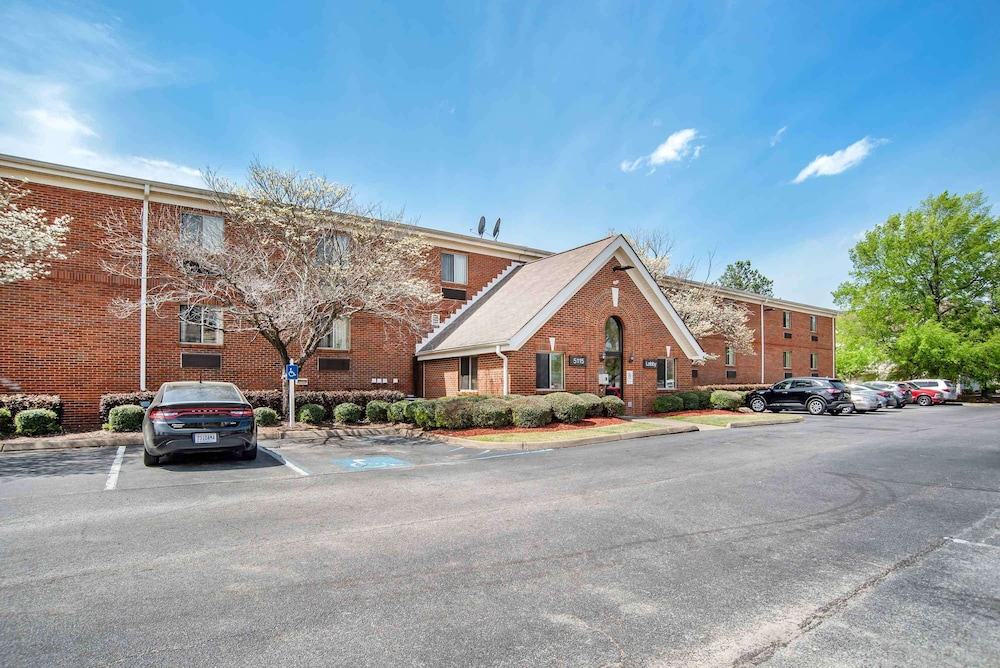 Suburban Studios Montgomery East I 85 - photo 26