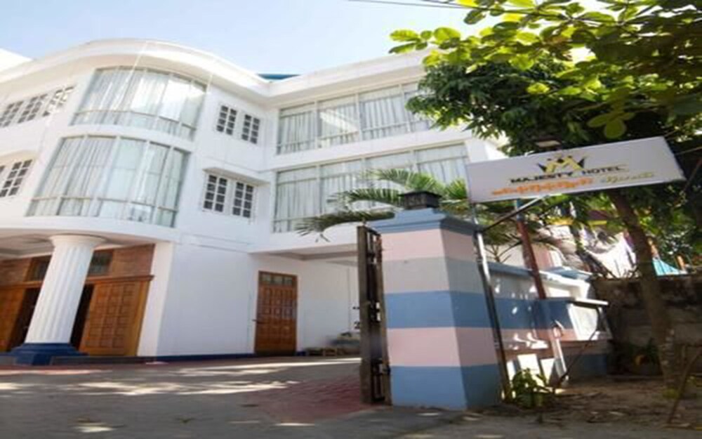 Majesty Hotel - last minute hotel in Yangon