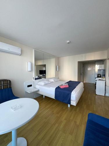 Travels In Batumi At Orby Beach Tower.3115