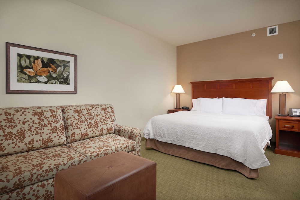 Hampton Inn & Suites Salem OR - photo 17