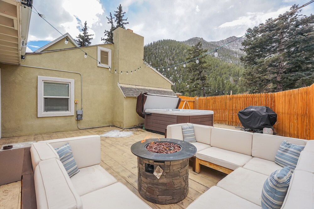 Mountain Retreat — Cascade