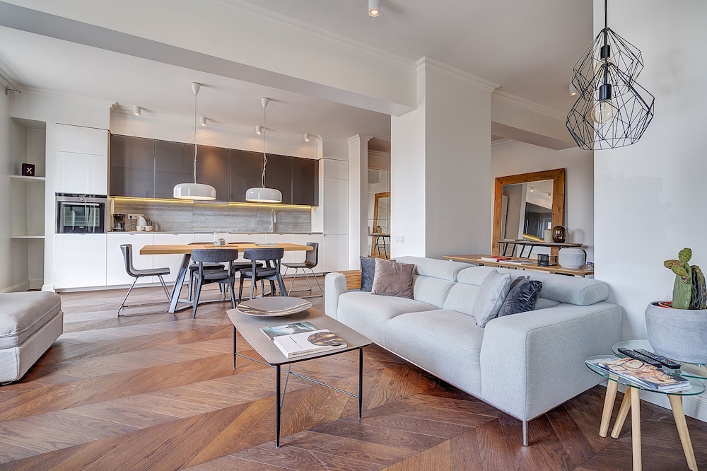 Vilnius Apartments & Suites Gedimino Ave — 4-Star Luxury Hotel in Vilnius, Lithuania