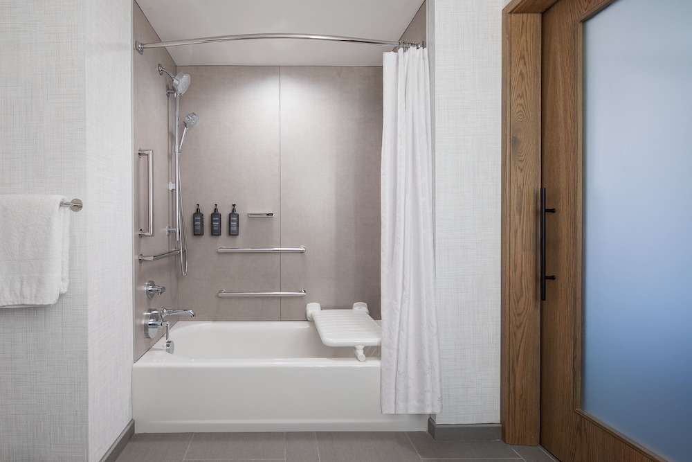 Sheraton Westport Plaza Hotel St. Louis - photo 35