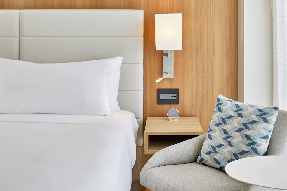 AC Hotel by Marriott Fort Lauderdale Beach - photo 30