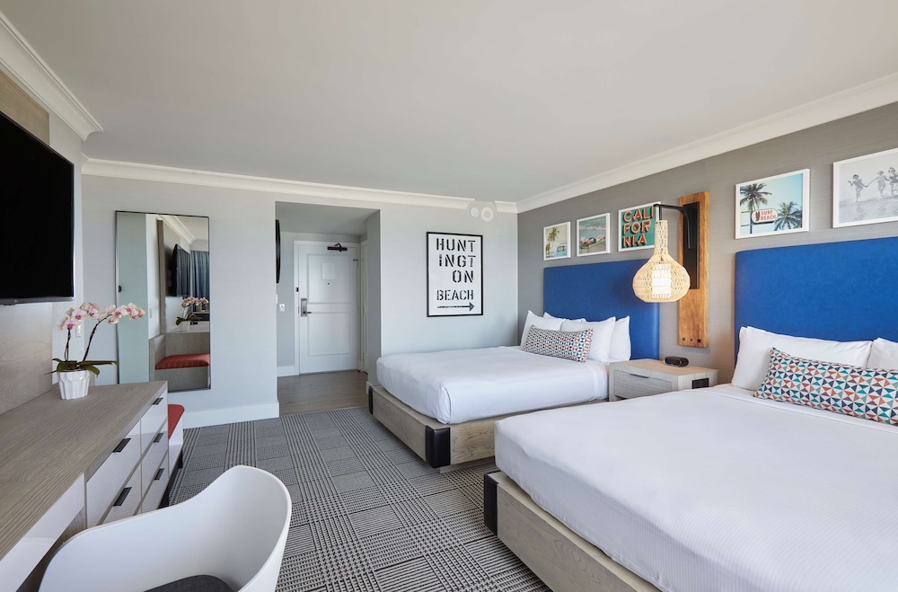 The Waterfront Beach Resort A Hilton Hotel - photo 46