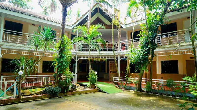 OYO 703 Koh Chang Riverside Resort in Trat, Thailand