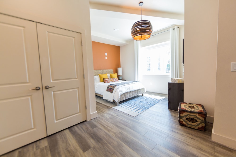 Bishop Arts Hotel by Qresorts. - photo 47