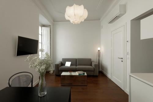 Apartments Eleganca Comfort One Bedroom Apartment Djelozija