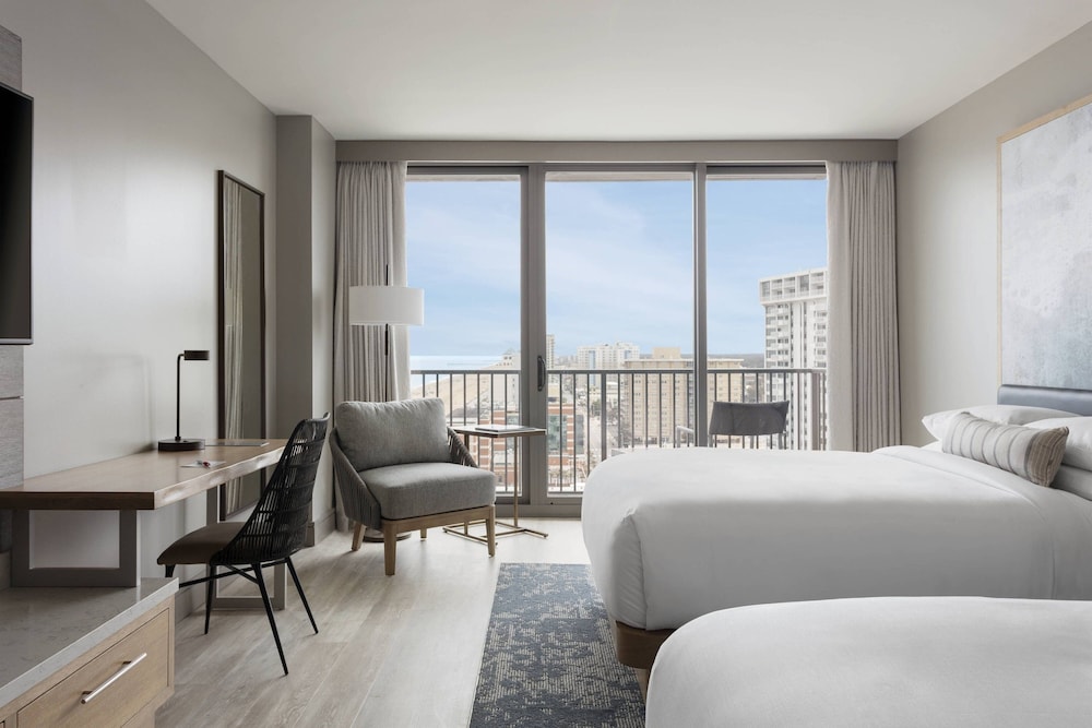 Marriott Virginia Beach Oceanfront Resort - photo 19