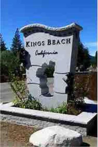 Lakeside Hotel room #6 in Kings Beach - photo 14