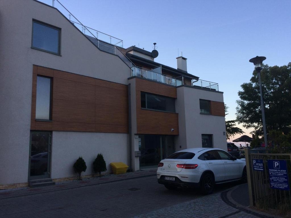 Apartamenty Na Klifie — 4-Star Luxury Hotel in Ustronie Morskie, Poland