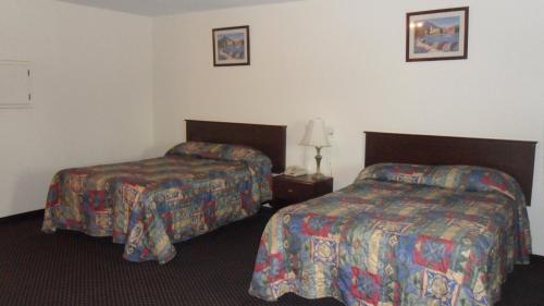 Deluxe Inn Palacios - photo 11