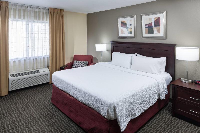 TownePlace Suites by Marriott Texarkana - photo 30