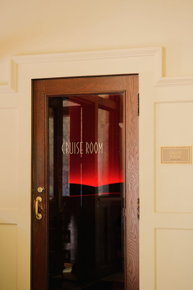 The Oxford Hotel - photo 75