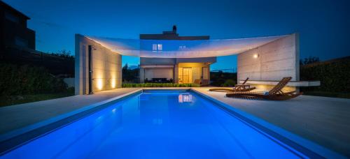Villa Sofia — 4-Star Luxury Hotel in Dugopolje, Croatia