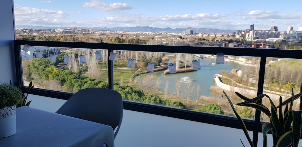 River Park Valencia — hotel in Mislata