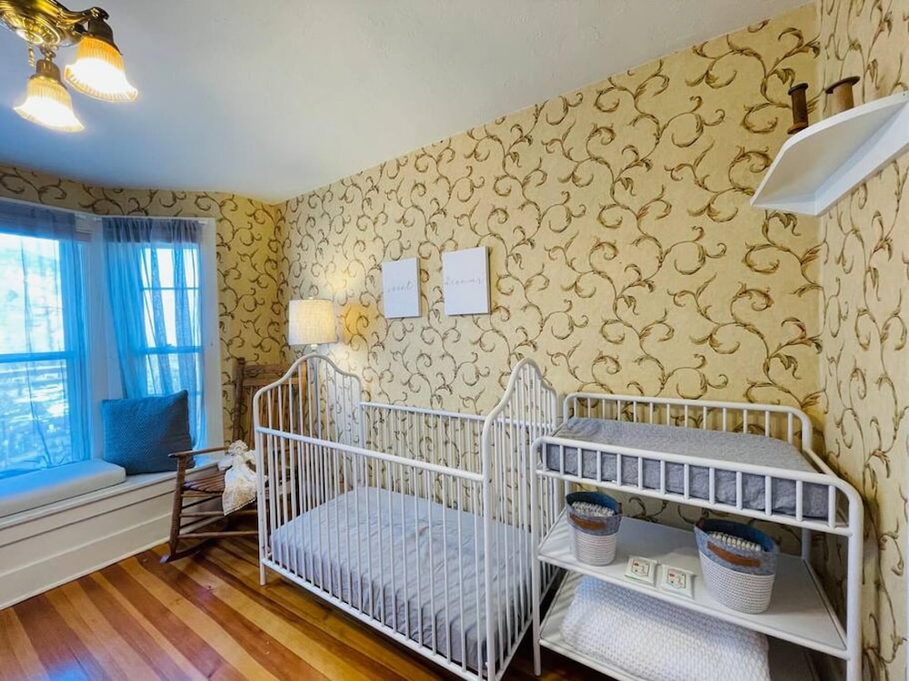 Avenue Hotel Bed & Breakfast - photo 6