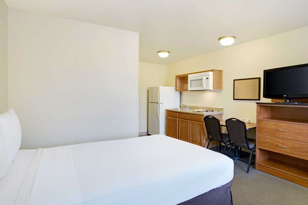 WoodSpring Suites Raleigh Northeast Wake Forest - photo 5