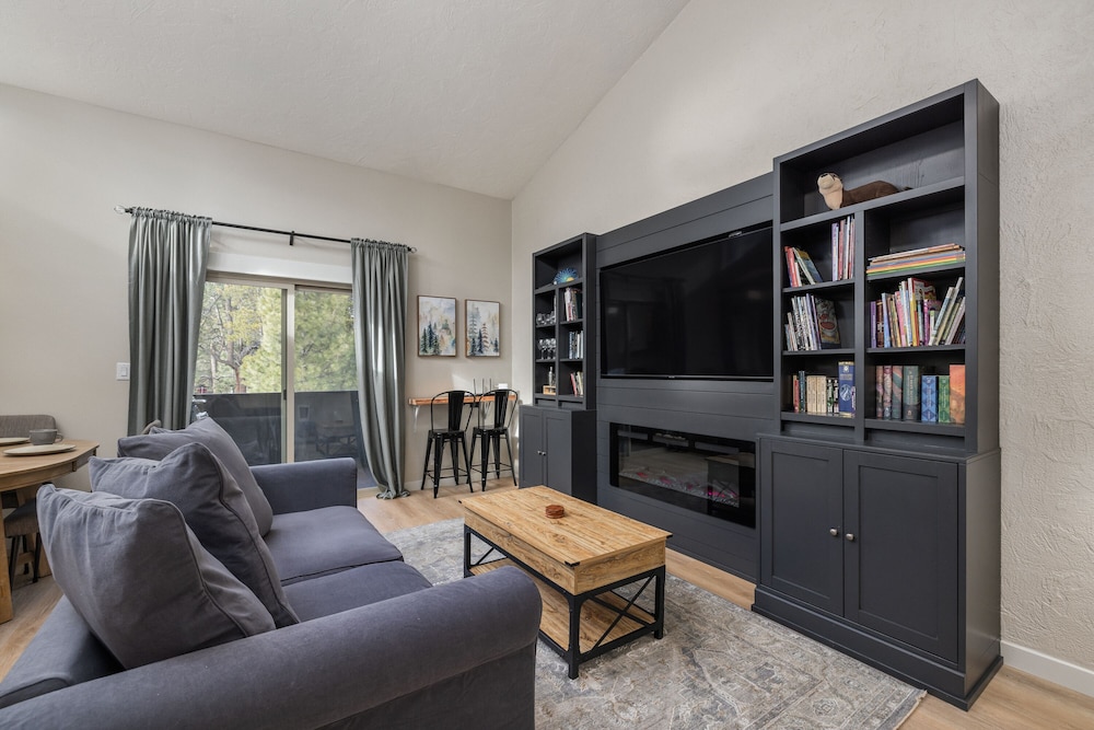 The Snuggly Otter — 4-Star Luxury Hotel in Bend, United States