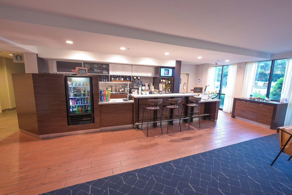 Courtyard by Marriott Albany - photo 24