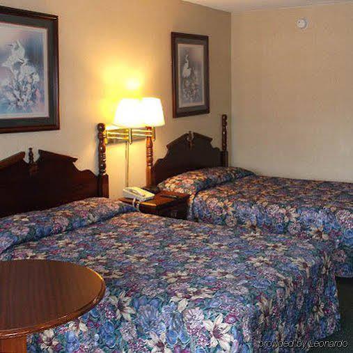 Magnuson Hotel Hardeeville - photo 3
