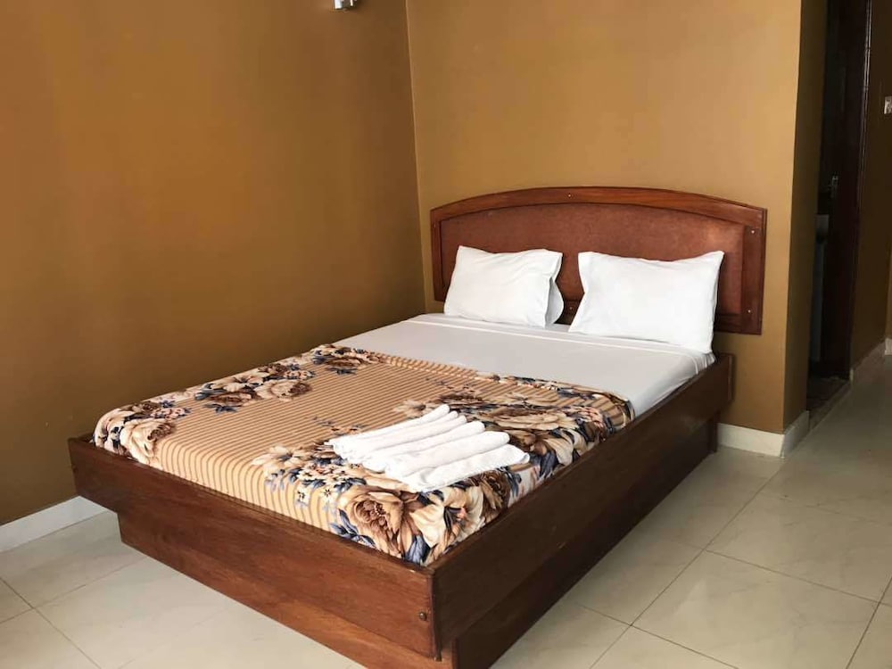 Iris Hotel - last minute hotel in Dar Es Salaam