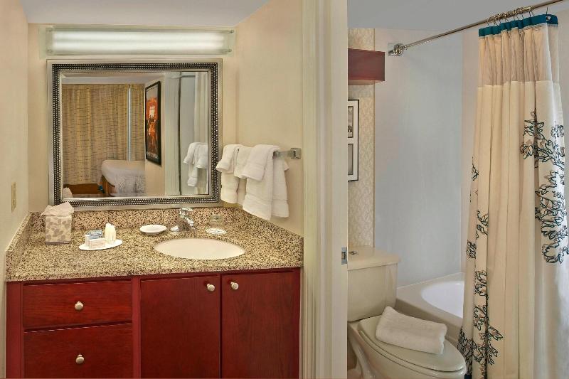 Residence Inn By Marriott Boston Tewksbury - photo 25