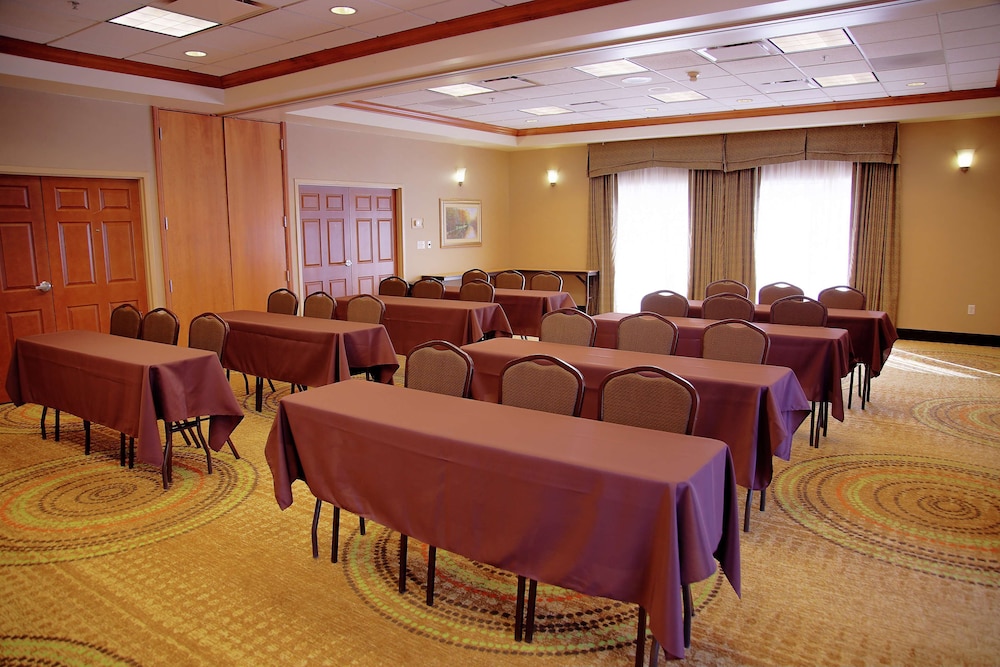 Hampton Inn Cedar City - photo 35