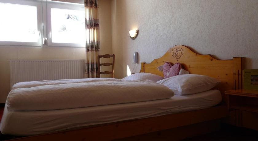 Hôtel La Petite Auberge — hotel in Schirmeck