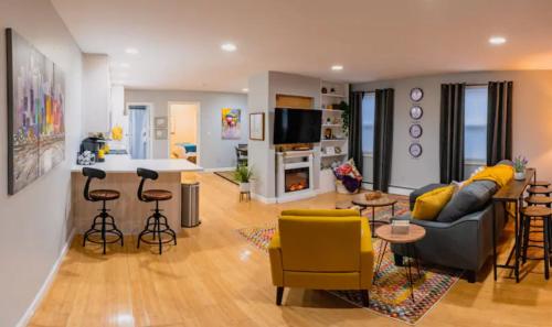 New Beautiful Apartment In Bayonne Near Subway Path Train Manhattan Nyc 20755053 — Bayonne