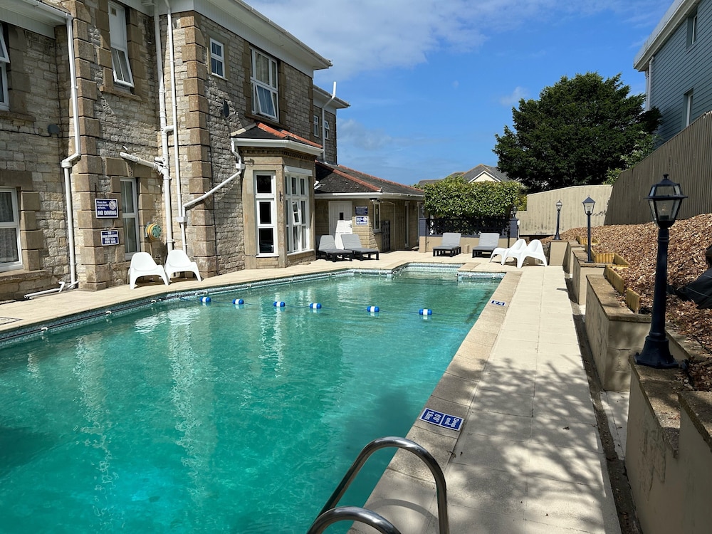 The Q Hotel — hotel in Shanklin