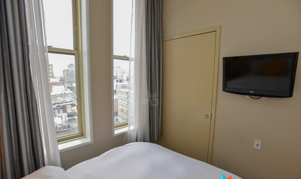 Soho Garden Hotel - photo 21