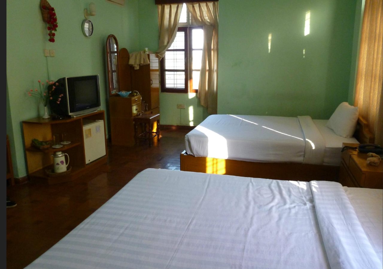 Universal King Hotel - last minute hotel in Mandalay