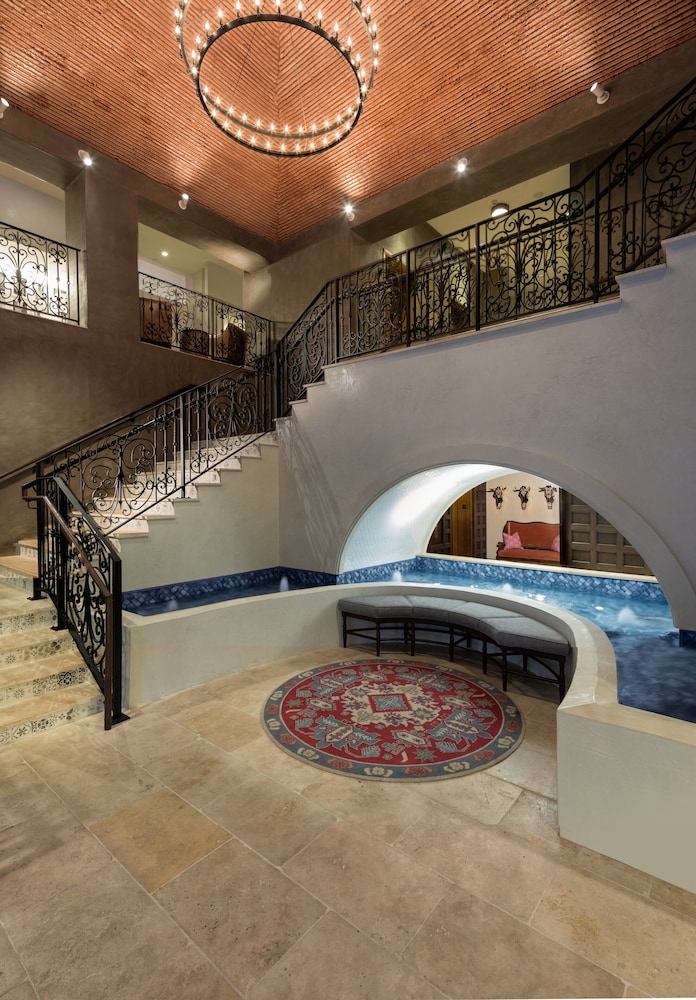 Hotel Valencia Riverwalk - photo 13