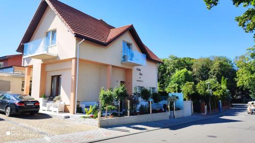 Pokoje 100 m od morza in Dziwnow, Poland