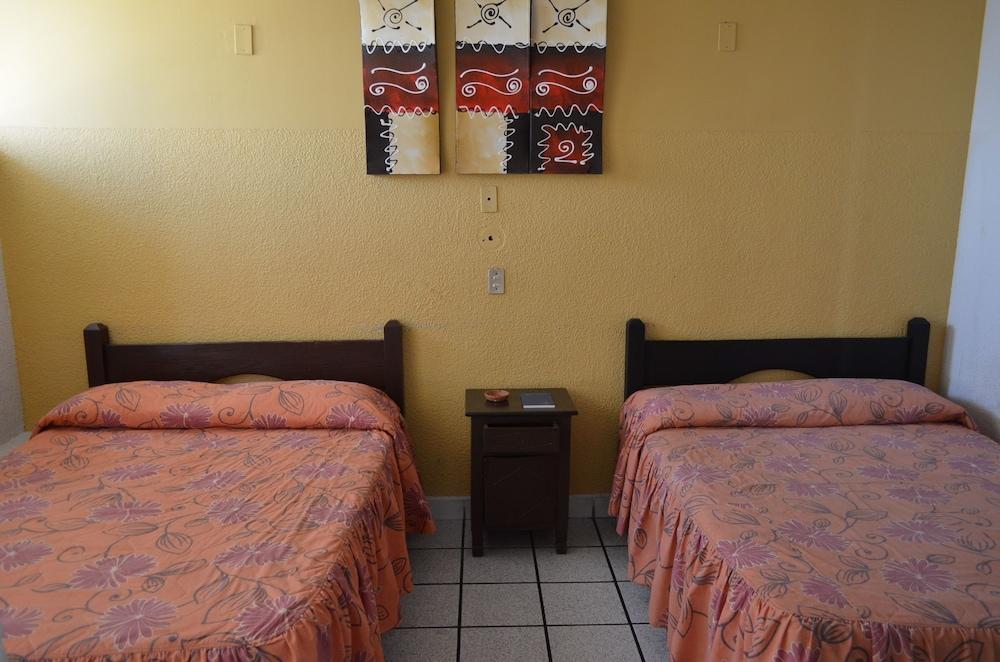 Hotel Gomez — Jesus Maria — photo 4