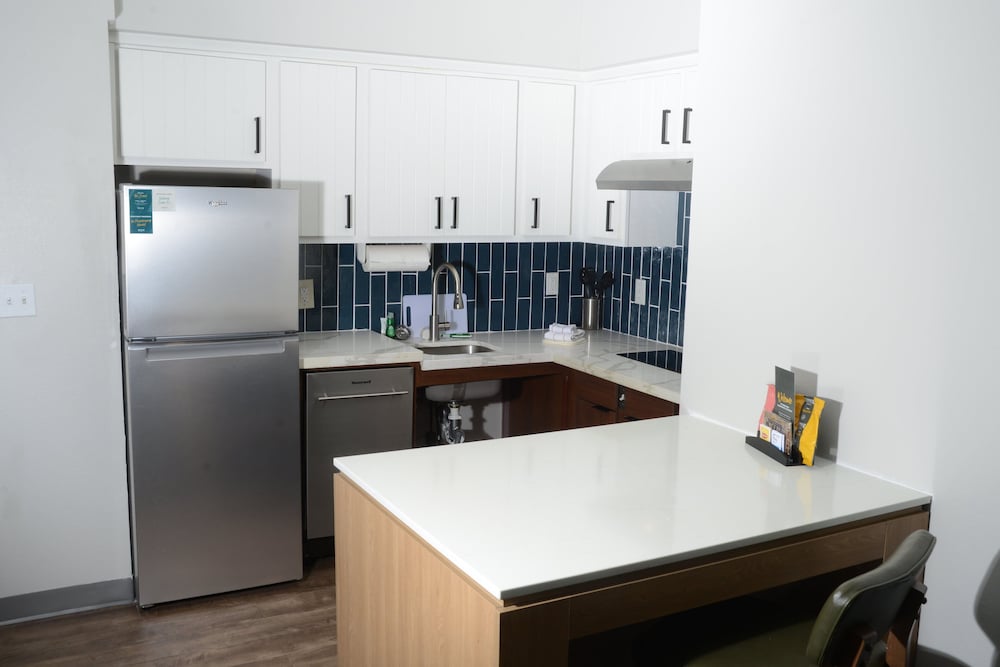 Staybridge Suites Tucson Airport by IHG - photo 15