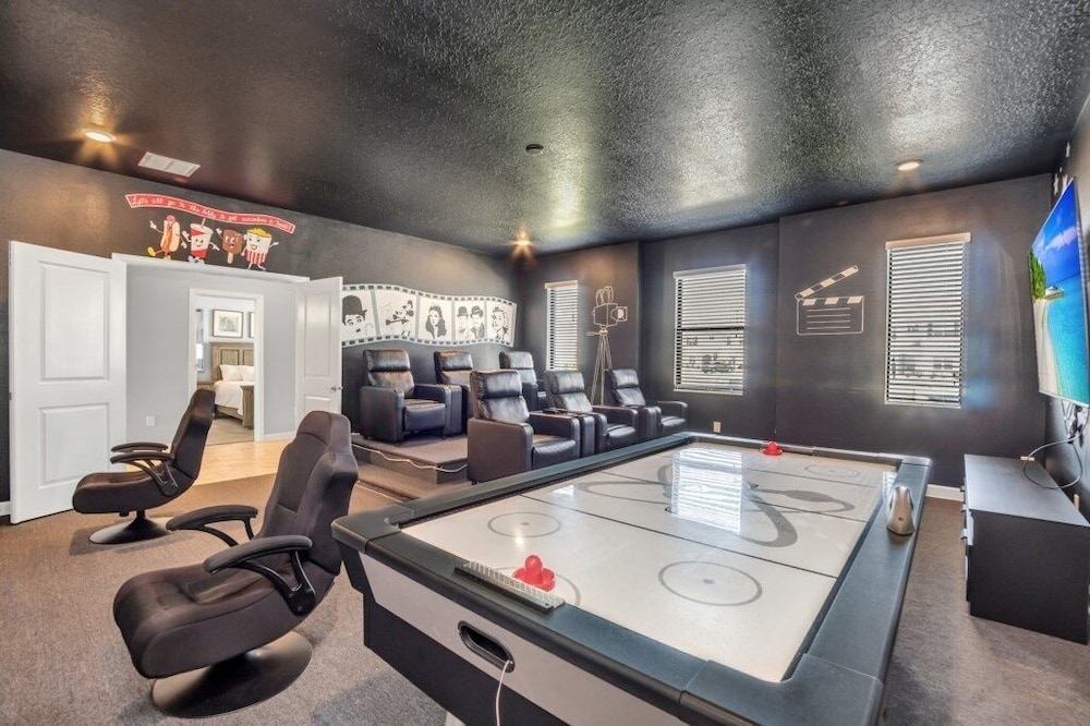Storey Lake Resort 9 Bed Game theater Room 9 Bedroom Home by RedAwning - photo 56