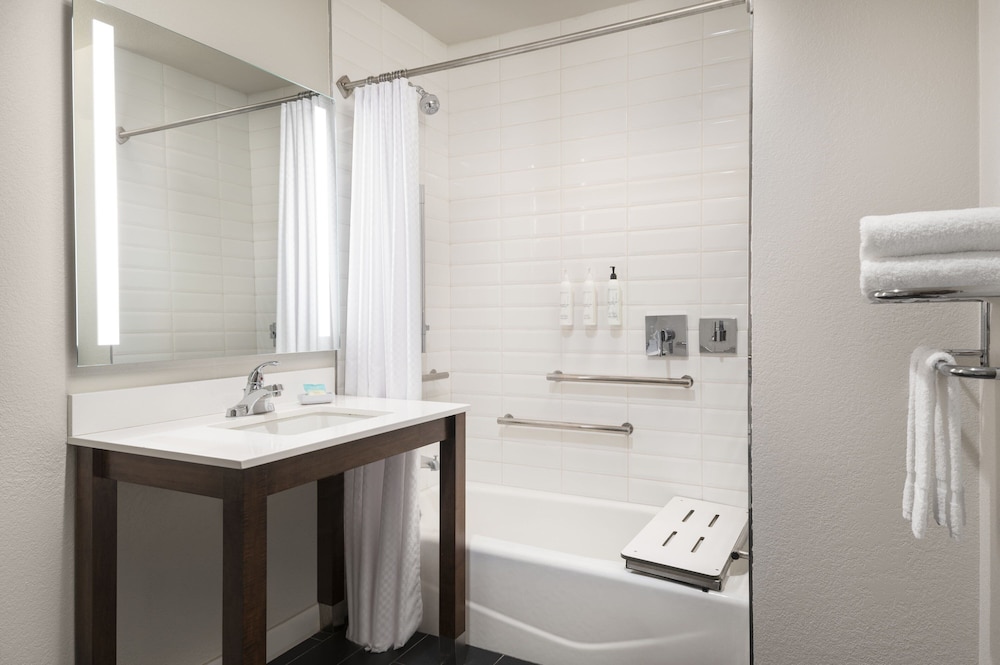 Four Points by Sheraton Tucson Airport - photo 17