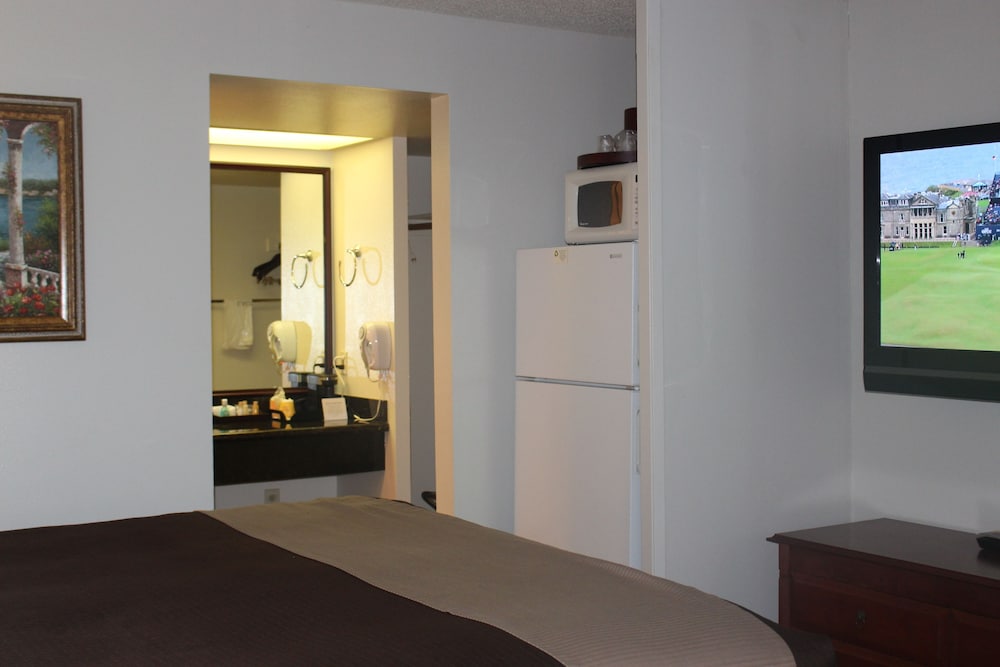 O'cairns Inn & Suites - photo 8
