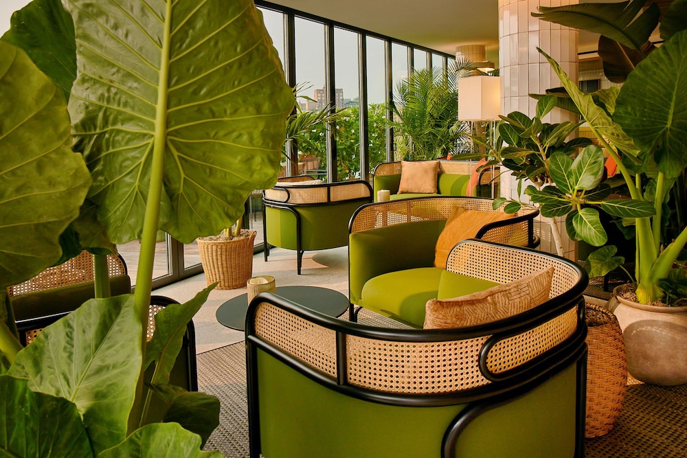 Hotel Indigo Williamsburg Brooklyn by IHG - photo 37