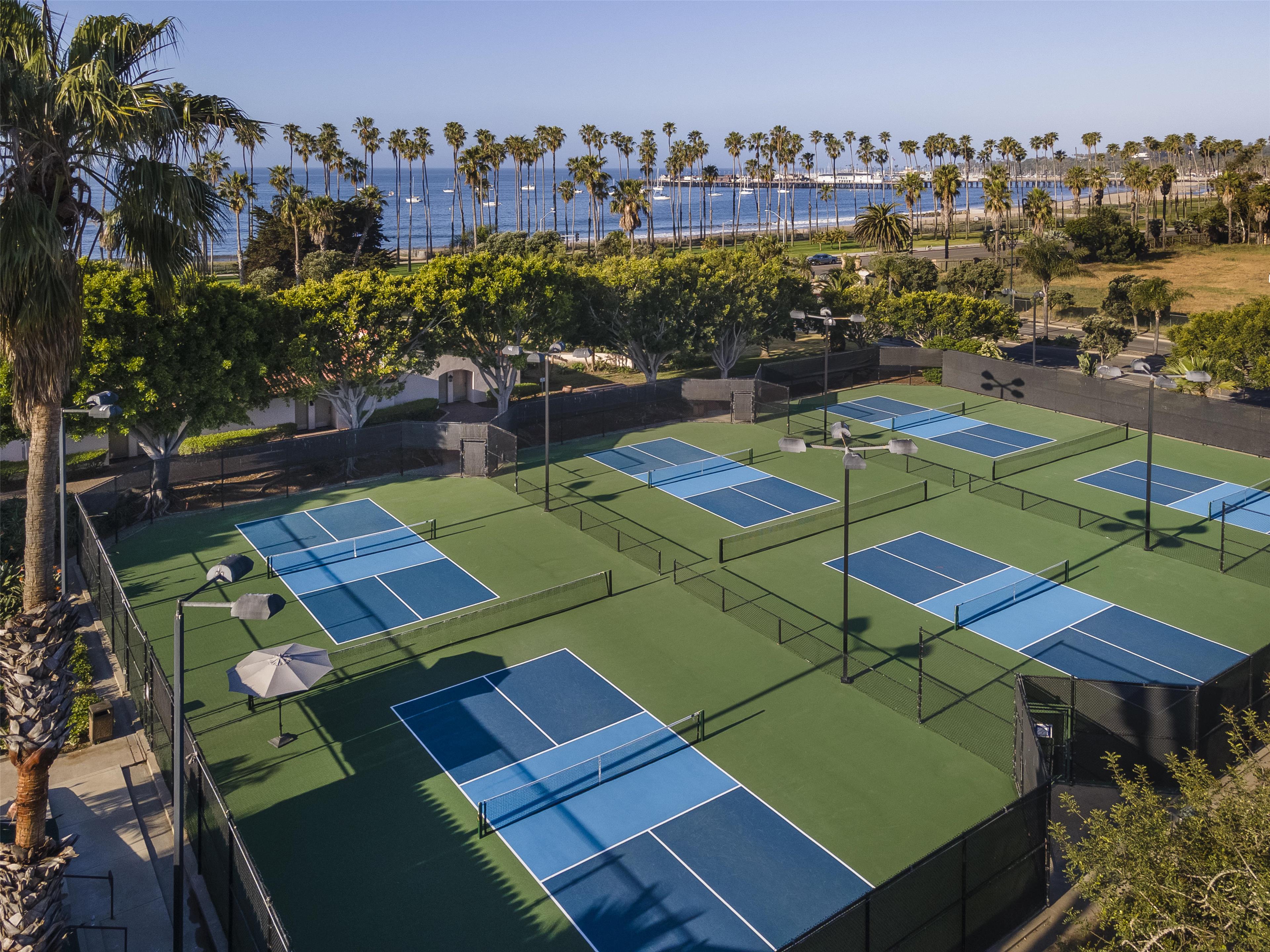 Hilton Santa Barbara Beachfront Resort - photo 32