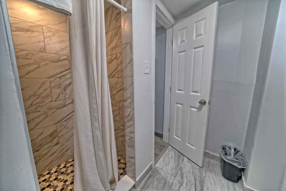 Aqua View Motel - photo 46
