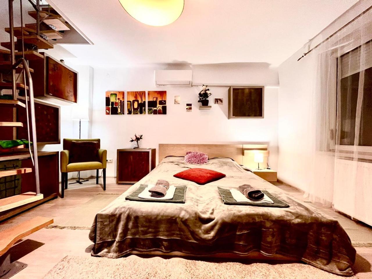 King House & Garden With Ac And Free Parking Possibility — 4-Star Luxury Hotel in Budapest, Hungary