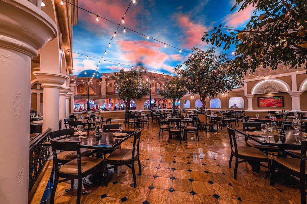 Sunset Station Hotel & Casino - photo 58