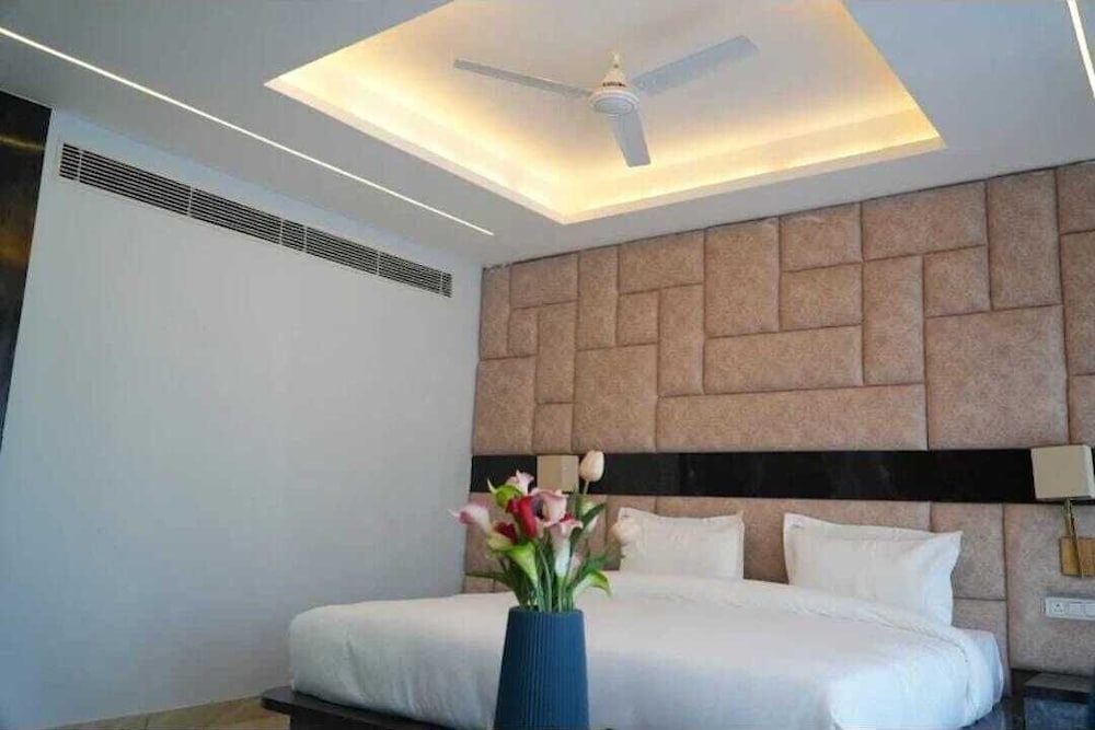 Country Ambience Hotel in Haldwani, India